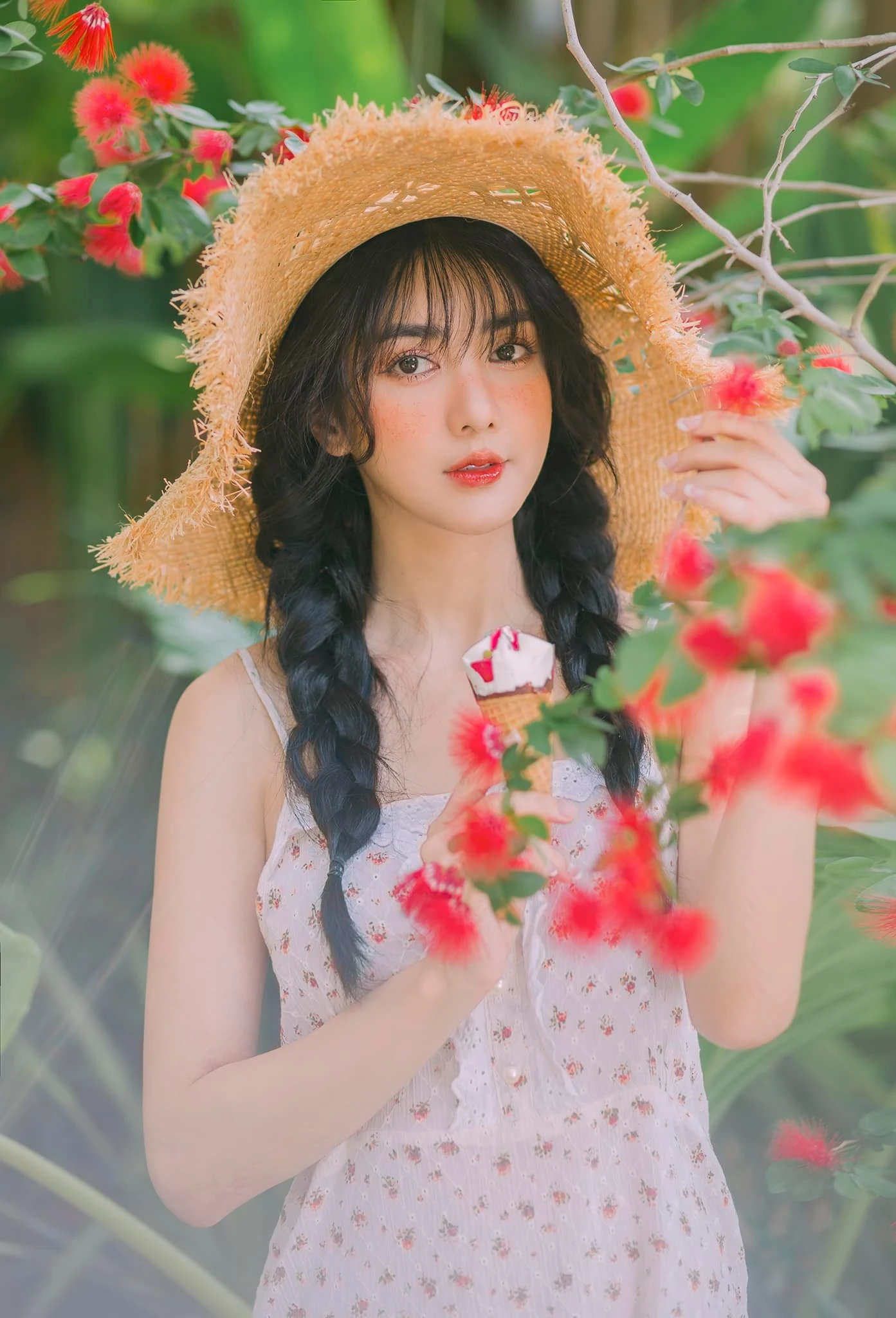 Hồ thị thùy linh 1